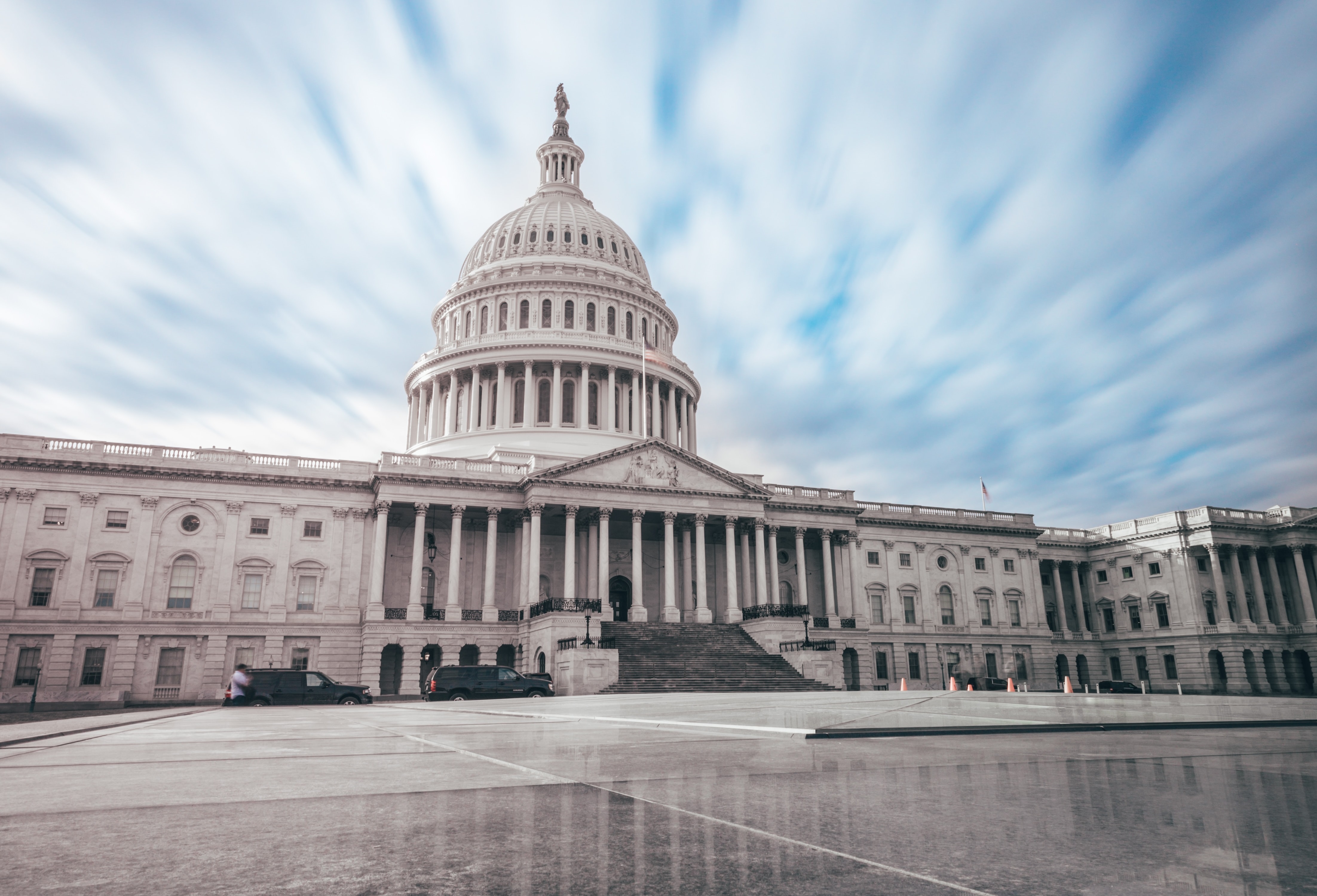 Suprema Corte de Estados Unidos limita a la EPA en la regulación de emisiones