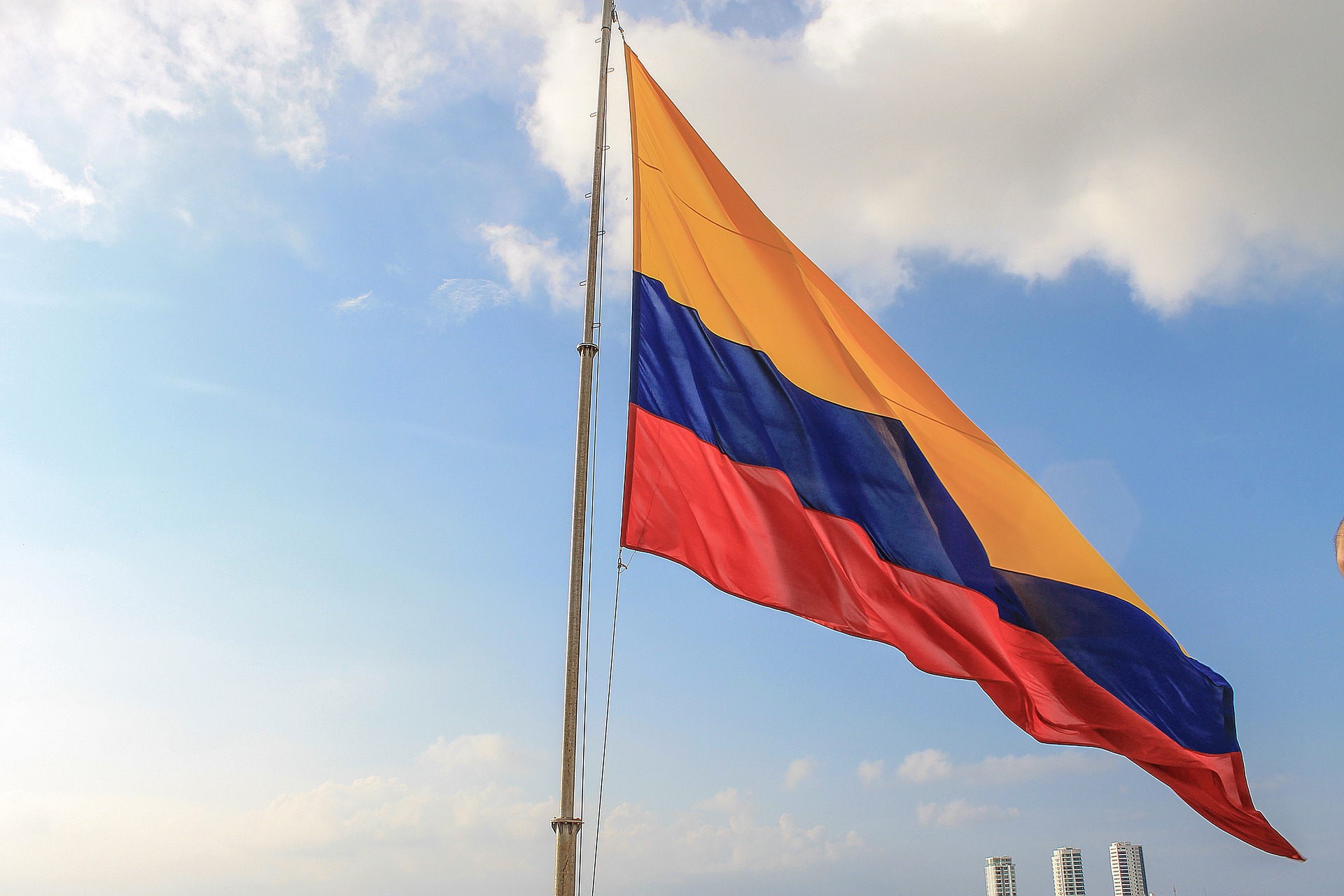 Reforma tributaria en Colombia plantea un nuevo impuesto al carbono